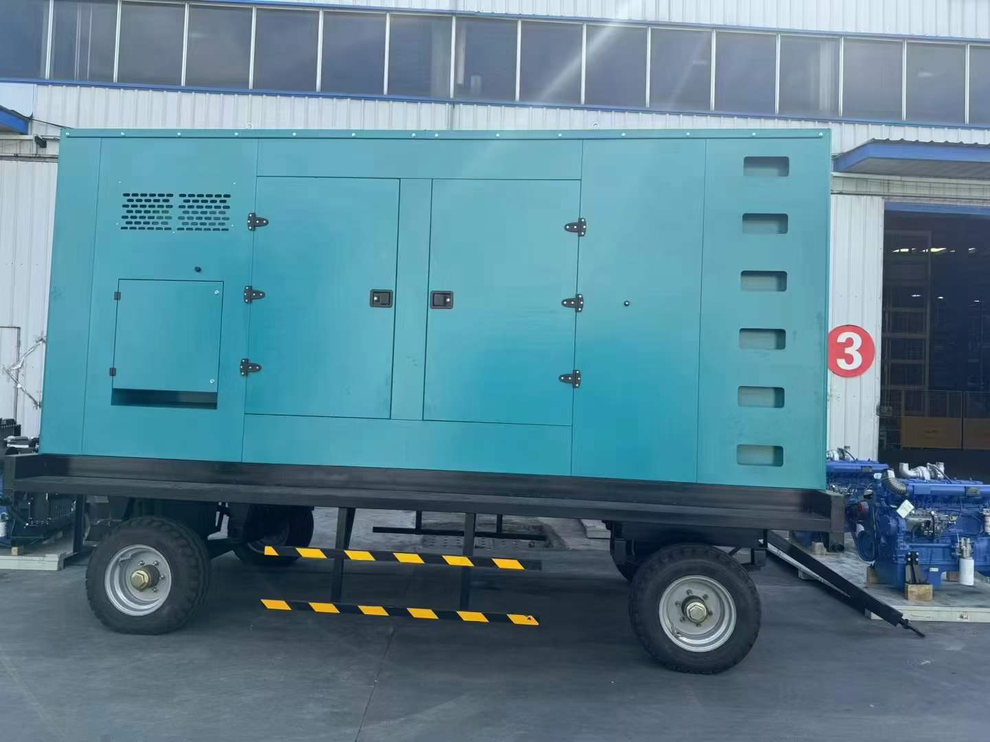 红山街道机油滤清器堵塞后，发动机还能继续使用吗？